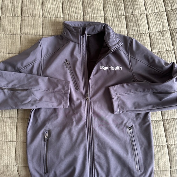 Women's Gray Jacket with UCSF Health Logo - Picture 5 of 6
